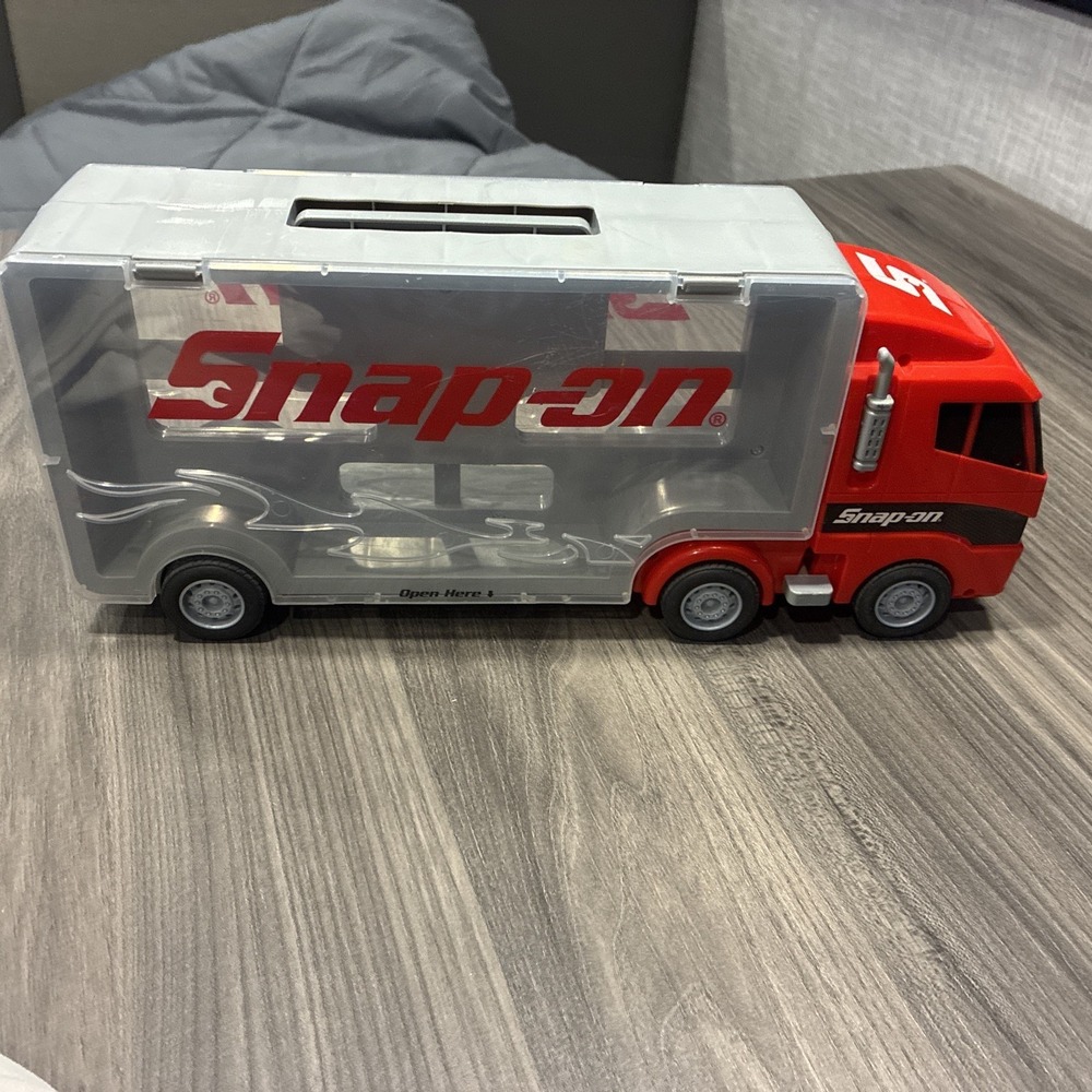 SNAP-ON Toy Truck Carry Case W/ Handle Clear Sides Open Up Red Cab Hidden Ramp
